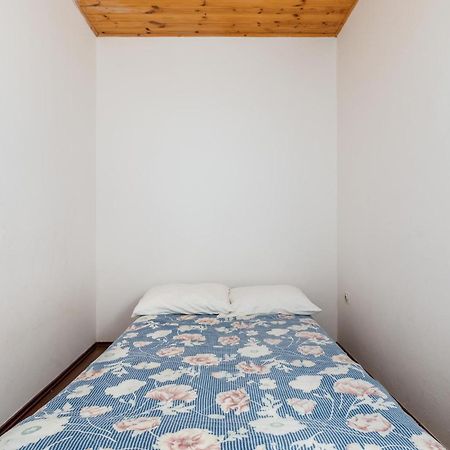 Lovely Apartment In Fazana With Kitchen エクステリア 写真