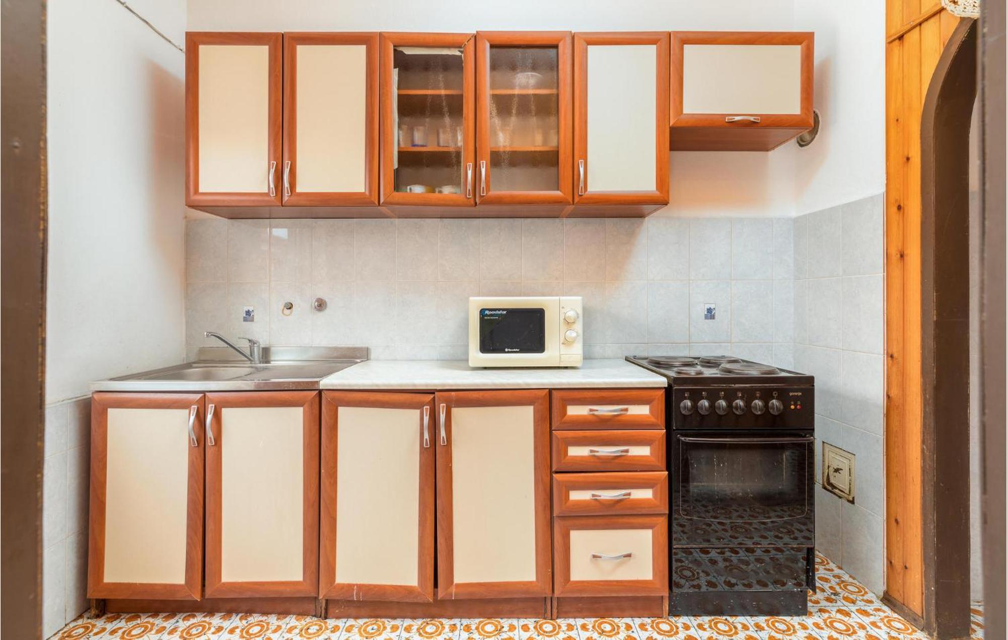 Lovely Apartment In Fazana With Kitchen エクステリア 写真
