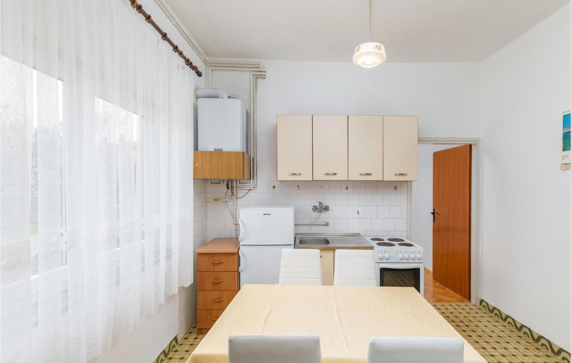 Lovely Apartment In Fazana With Kitchen エクステリア 写真